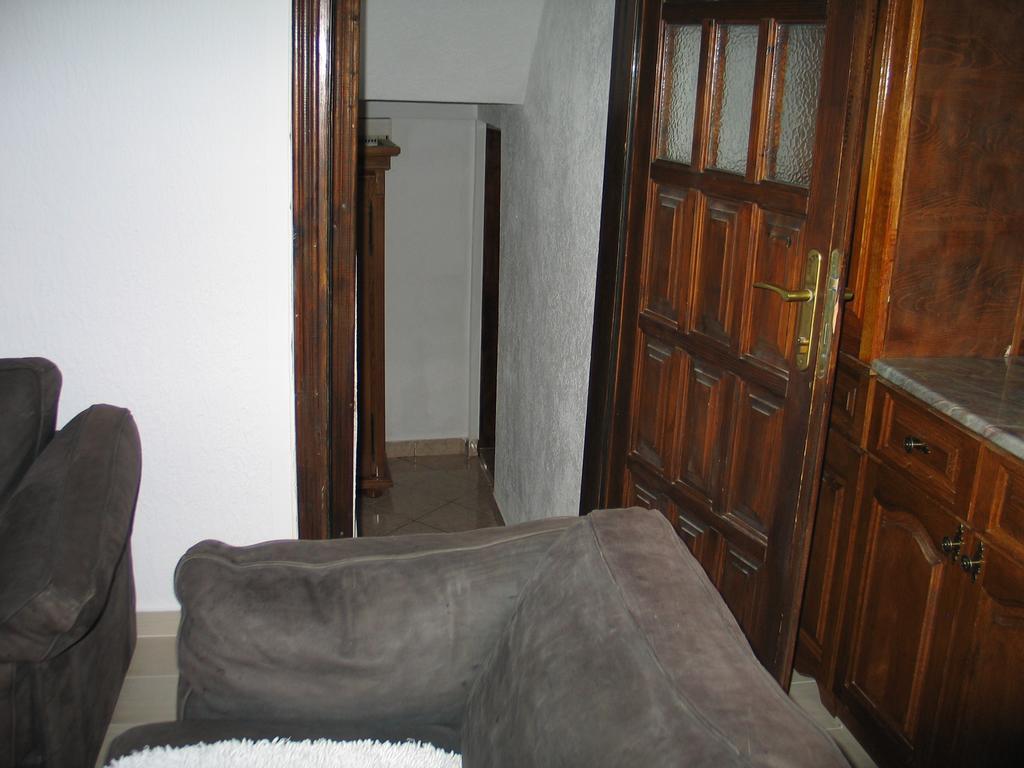 Guest House Dena دوبرا فوفا المظهر الخارجي الصورة